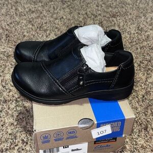 Clarks Collection Womens Carleigh Ray Black Leather Slip On Zipper Size 6 Wide